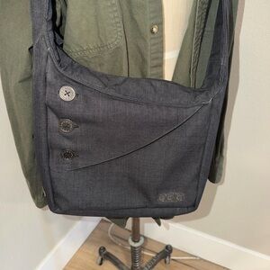 OGIO Charcoal Men's Messenger Bag.  Never Used. Like new